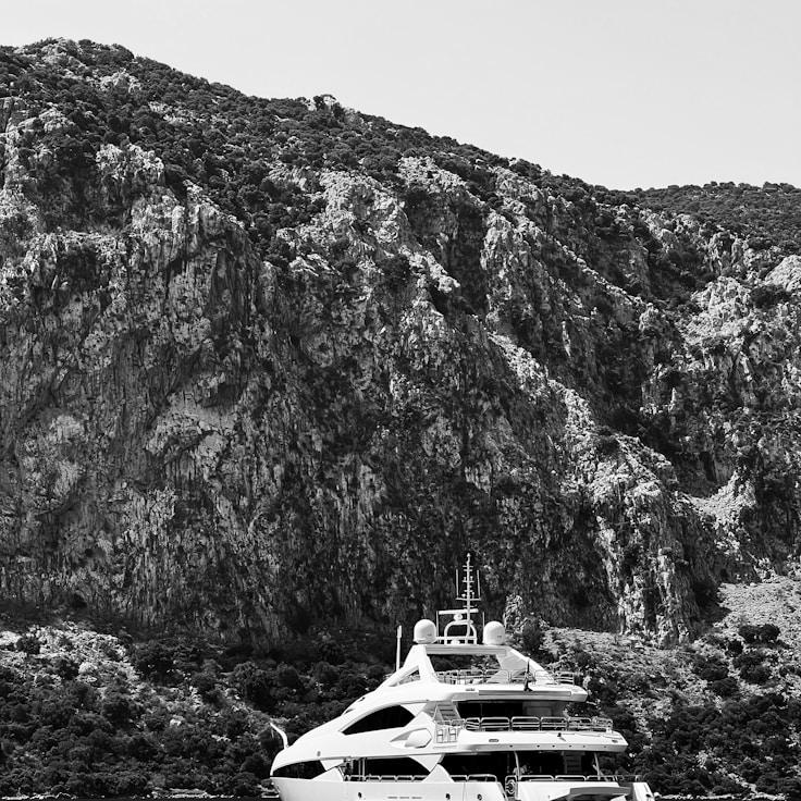 SoftGardenStation yacht collection